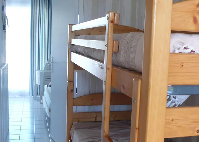 Appartement T2 Cabine 2 Etoiles Au Lavandou Avec Climatisation - Fr-1-308-92 Lägenhet *